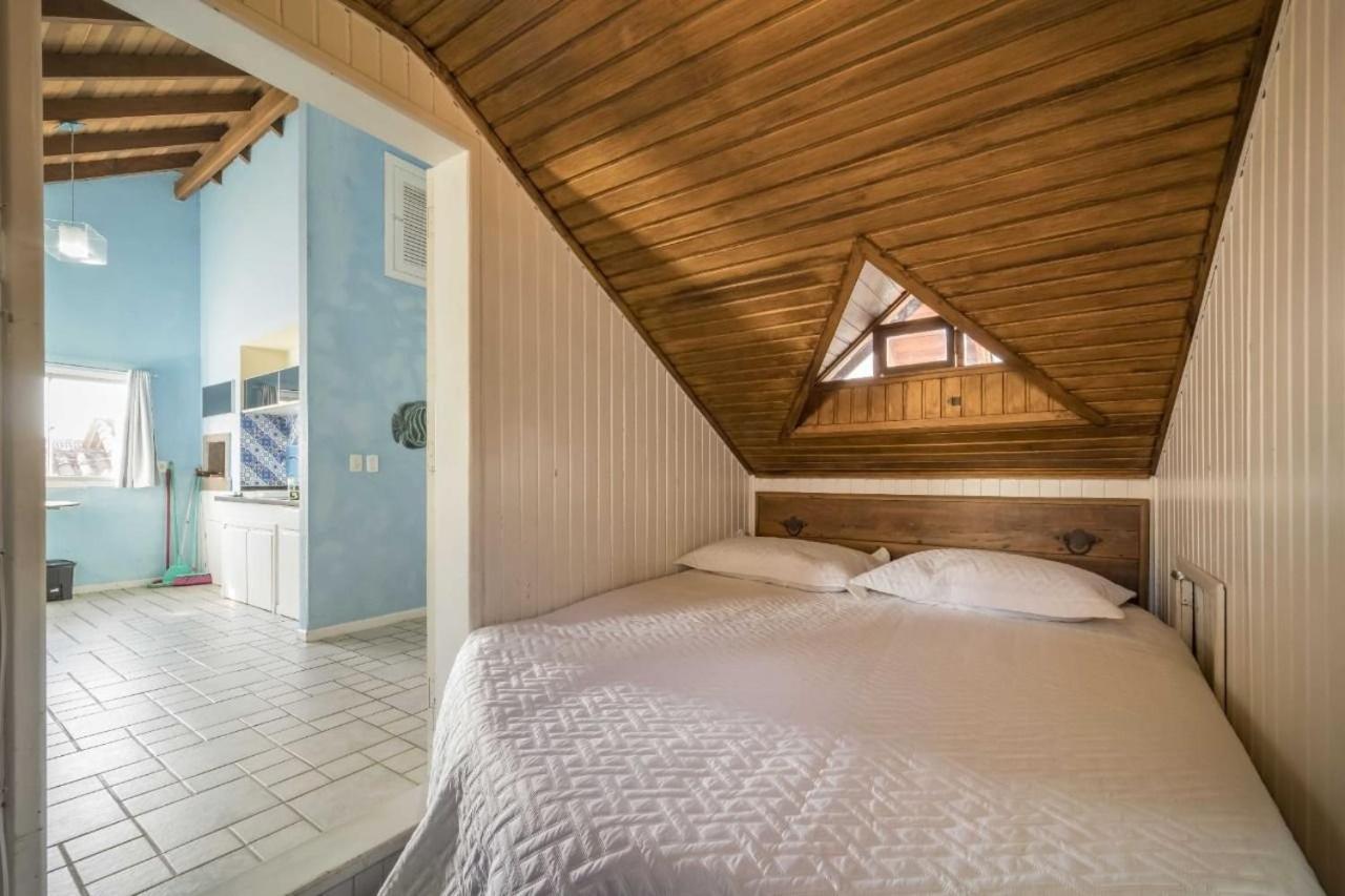 Apartamento Em 4 Ilhas Apartment Бомбиняс Екстериор снимка