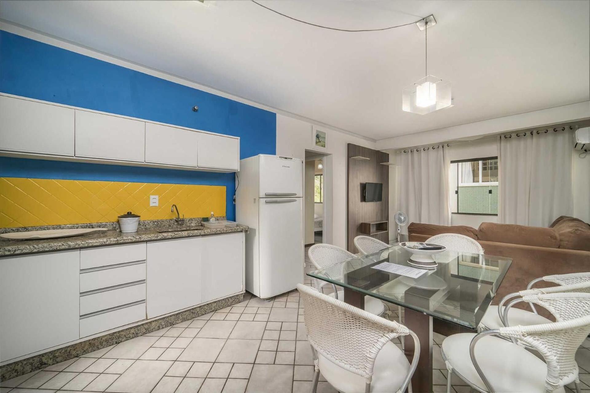 Apartamento Em 4 Ilhas Apartment Бомбиняс Екстериор снимка